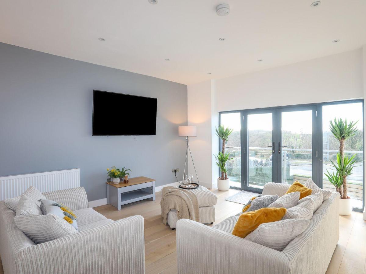 Bryn Min Manton Apartment เคอร์นาวอน ภายนอก รูปภาพ